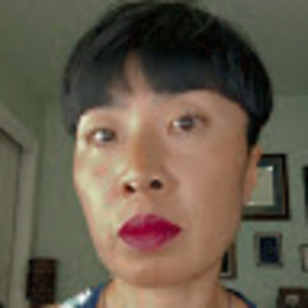 Meet your Posher, Carolyn